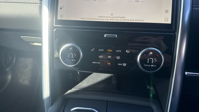 Land Rover Discovery 3.0 D350 Gemini 5dr Auto Diesel Station Wagon - Image 56